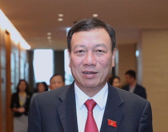 Trình Quốc hội phê chuẩn bổ nhiệm 2 Phó Thủ tướng và 12 bộ trưởng, trưởng ngành ảnh 5