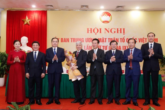 Ra mắt tân Chủ  tịch Ủy ban Trung ương MTTQ Việt Nam ảnh 2