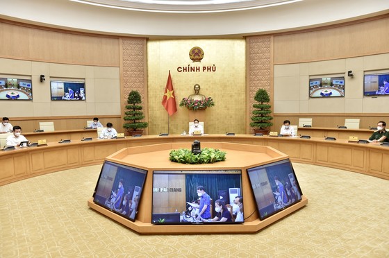 Thủ tướng Chính phủ triệu tập họp trực tuyến khẩn cấp với tỉnh Bắc Giang, Bắc Ninh  ​ ảnh 1
