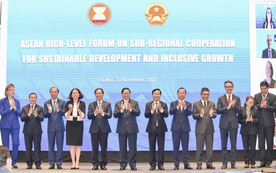 Thủ tướng Phạm Minh Chính nhấn mạnh 3 ưu tiên cần thúc đẩy trong hợp tác tiểu vùng ASEAN ảnh 1