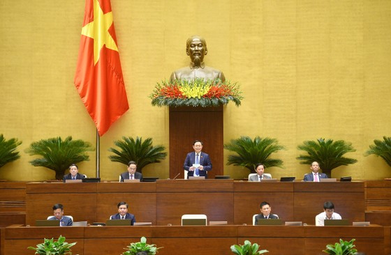 Phó Thủ tướng Lê Minh Khái: Nghiên cứu điều chỉnh thuế đối với xăng dầu ảnh 2