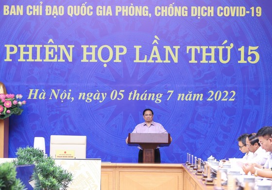Thủ tướng yêu cầu không được quên 'kinh nghiệm xương máu' khi chưa có vaccine ảnh 3