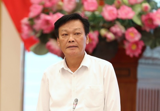 Gần 40.000 cán bộ, công chức, viên chức thôi việc ảnh 1