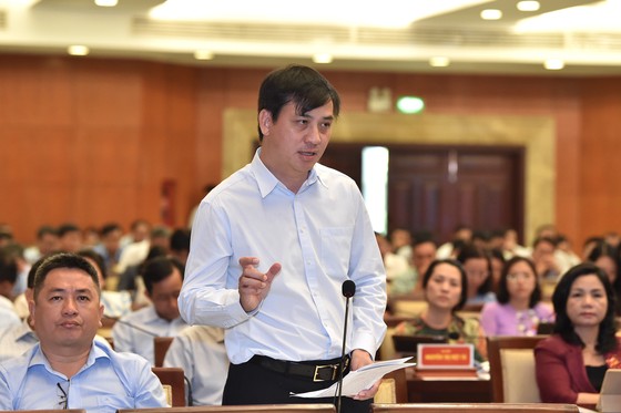 'Xử' luôn cả chủ đầu tư lẫn tư vấn, giám sát, nhà thầu… nếu vi phạm trật tự xây dựng ảnh 2