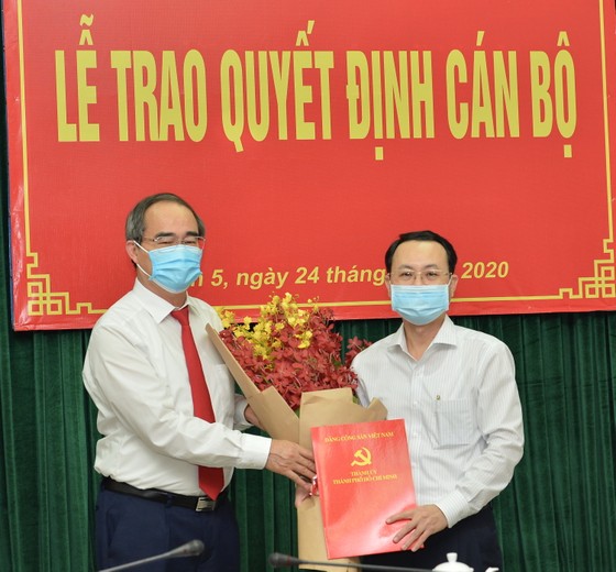 Đồng chí Nguyễn Văn Hiếu giữ chức vụ Bí thư Quận ủy quận 5 ảnh 1