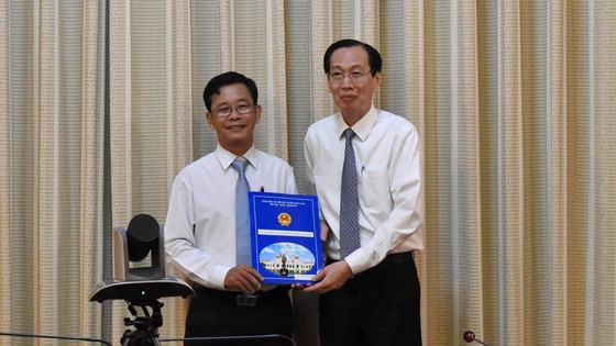 Chủ tịch UBND quận 8 Trần Quang Thảo nhận nhiệm vụ mới ảnh 1