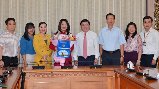 Bà Nguyễn Thị Ánh Hoa làm Giám đốc Sở Du lịch TPHCM ảnh 2