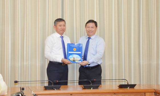 Ông Dương Trí Dũng làm Phó Giám đốc Sở GD-ĐT TPHCM ảnh 1