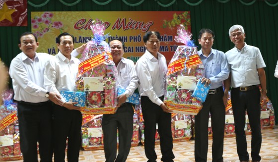 Phó Chủ tịch UBND TPHCM Võ Văn Hoan thăm, chúc tết các cơ sở cai nghiện ma túy ảnh 4