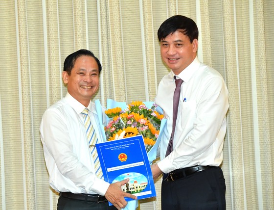 Ông Phạm Văn Lũy làm Phó Chủ tịch UBND huyện Bình Chánh ảnh 1