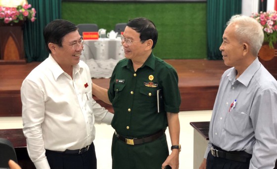 Chủ tịch UBND TPHCM Nguyễn Thành Phong ứng cử HĐND TPHCM tại địa bàn quận 1 ảnh 1