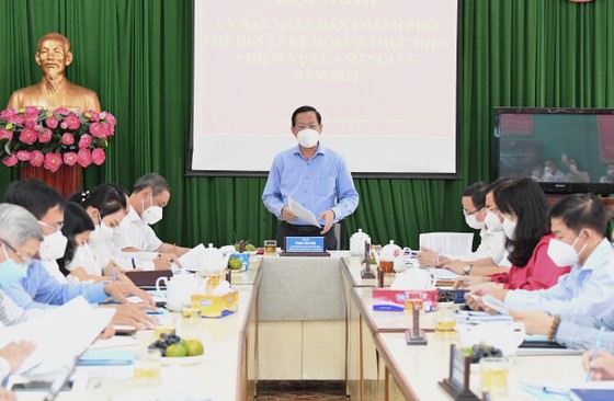 Chủ tịch UBND TPHCM Phan Văn Mãi: Phải có đội ngũ cán bộ 'đủ sức' thực hiện sứ mệnh đầu tàu của TPHCM  ảnh 1