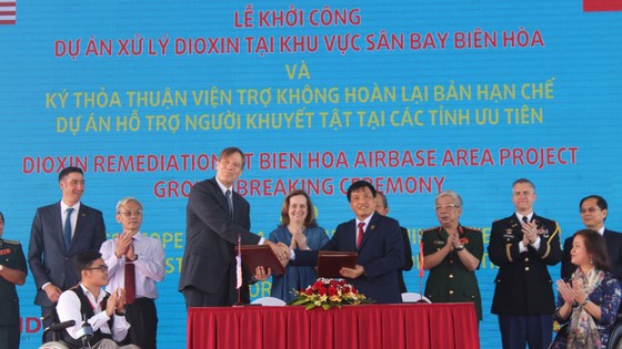 Khởi công dự án hơn 390 triệu USD nhằm xử lý chất độc dioxin tại sân bay Biên Hòa  ảnh 4