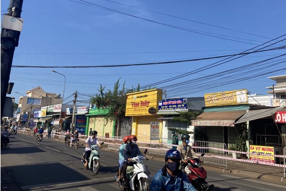 Đồng Nai phong tỏa nhiều nơi liên quan đến bệnh nhân Covid-19 ảnh 2
