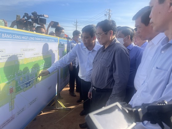 Thủ tướng Phạm Minh Chính: Đến năm 2025 phải khánh thành giai đoạn 1 sân bay Long Thành ảnh 2