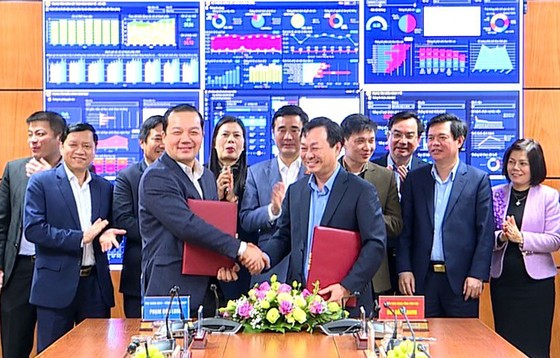 Tập đoàn VNPT cùng Phú Thọ thúc đẩy xây dựng Chính quyền điện tử ảnh 2