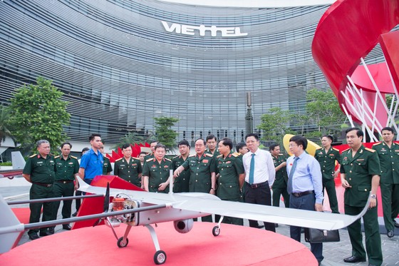 Trong 5 năm, Tập đoàn Viettel đạt tổng doanh thu hơn 1,2 triệu tỷ đồng ảnh 2