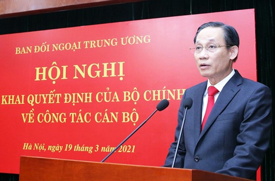 Thứ trưởng Bộ Ngoại giao Lê Hoài Trung giữ chức Trưởng Ban Đối ngoại Trung ương ảnh 3