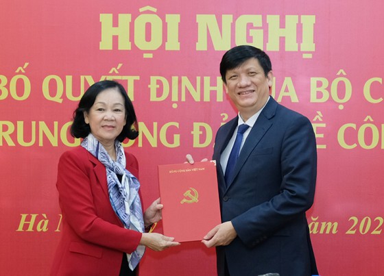 Bộ trưởng Nguyễn Thanh Long kiêm nhiệm Trưởng Ban Bảo vệ, chăm sóc sức khỏe cán bộ Trung ương ảnh 1