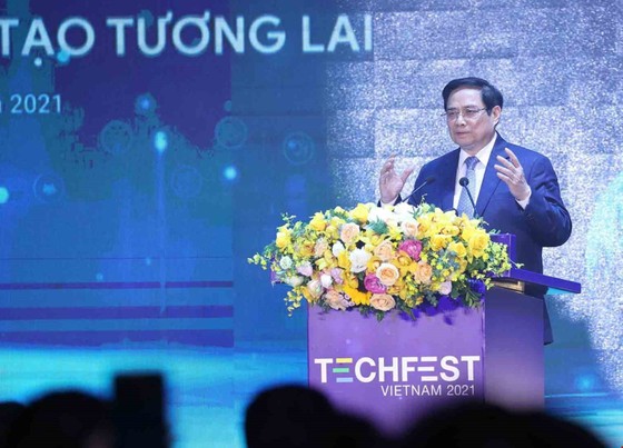 Thủ tướng Phạm Minh Chính: Đổi mới sáng tạo để góp phần cơ cấu lại nền kinh tế ảnh 5