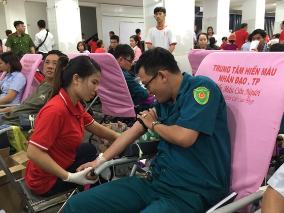 TPHCM vận động được 270.082 người hiến máu tình nguyện ảnh 2