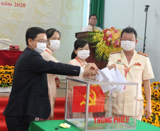 Đồng chí Nguyễn Mạnh Cường tái đắc cử Bí thư Quận ủy quận Thủ Đức ảnh 1