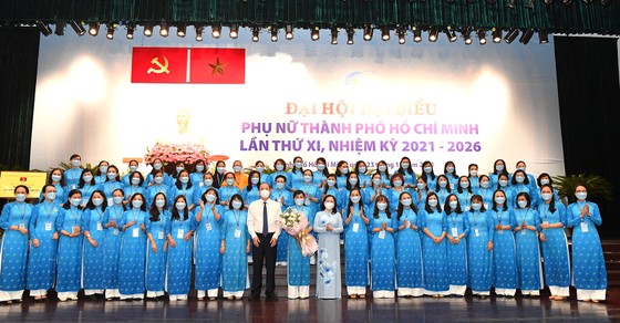 Đồng chí Nguyễn Trần Phượng Trân tiếp tục làm Chủ tịch Hội LHPN TPHCM nhiệm kỳ 2021-2026 ảnh 1