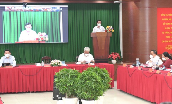 Chủ tịch UBND TPHCM đặt hàng quận 7 tiên phong xây dựng nhà ở xã hội cho người thu nhập thấp ảnh 1