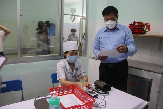 Tập thói quen sống chung và sống khỏe với dịch bệnh ảnh 1