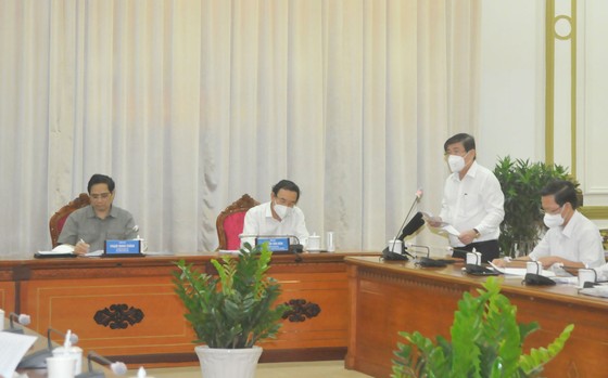 Thủ tướng Chính phủ Phạm Minh Chính: Cả nước đang mong đợi, hy vọng, trông chờ và tin tưởng vào TPHCM ảnh 1