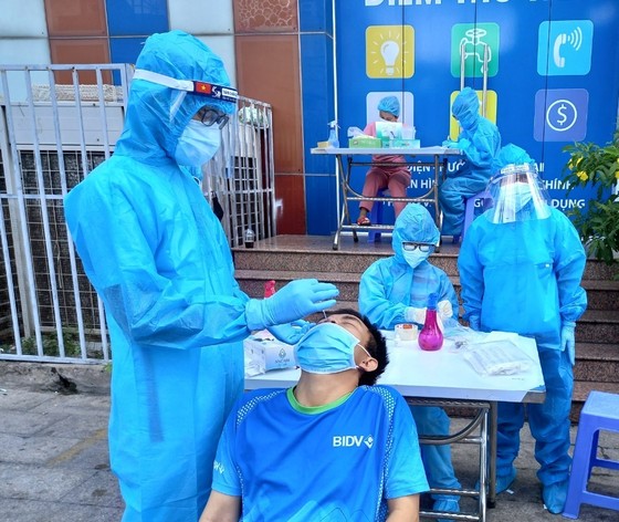 TPHCM: Hơn 110.000 bệnh nhân được xuất viện, 91.505 F0 cách ly điều trị tại nhà ảnh 1