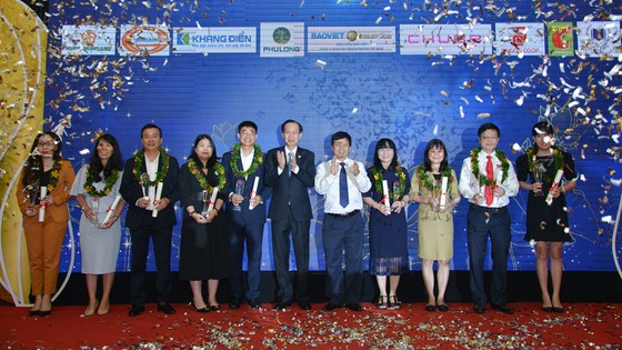 Chương trình bình chọn Thương hiệu Việt yêu thích nhất 2020: 15 năm 'xây' niềm tin cho hàng Việt ảnh 1