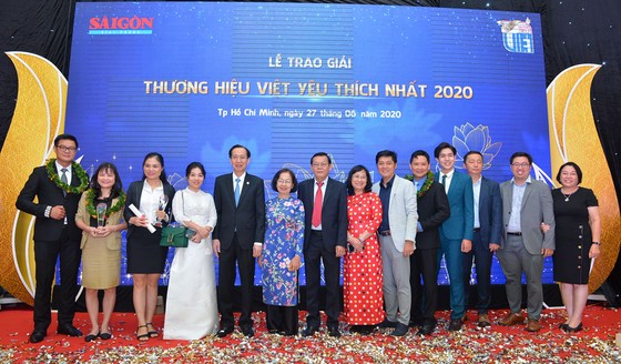 Chương trình bình chọn Thương hiệu Việt yêu thích nhất 2020: 15 năm 'xây' niềm tin cho hàng Việt ảnh 4