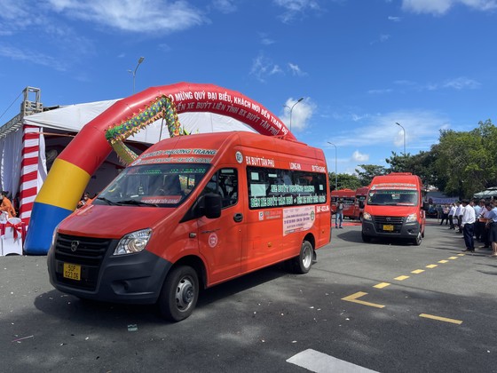 Xe buýt liên tỉnh TPHCM đi Tiền Giang có trang bị wifi miễn phí ảnh 2
