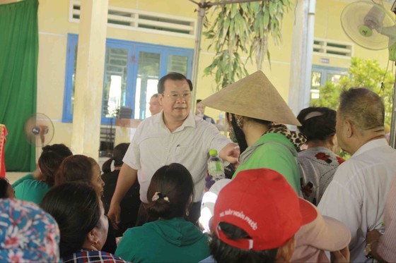 Quảng Ngãi: Đối thoại lần 3, Phó chủ tịch tỉnh hứa di dời Nhà máy rác Sa Huỳnh ảnh 1
