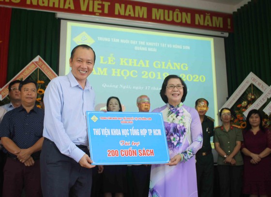 Hơn 3 tỷ đồng ủng hộ Trung tâm Nuôi dạy trẻ khuyết tật Võ Hồng Sơn ảnh 7