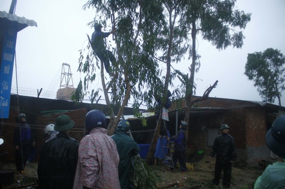 Quảng Ngãi: Đảm bảo an toàn cho người dân trước cơn bão số 6 ảnh 2