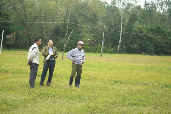 Cục Bảo vệ môi trường kiểm tra thực tế quanh nhà máy Hòa Phát Dung Quất ảnh 5
