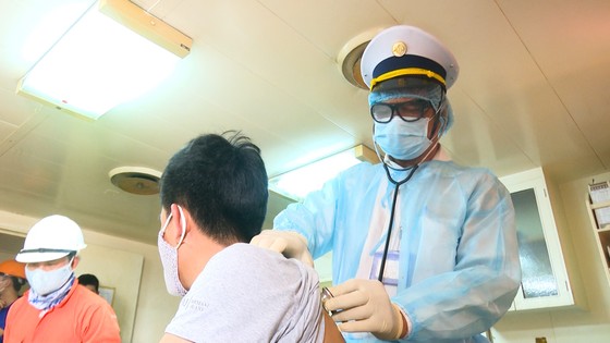 Kiểm soát dịch bệnh đối với các tàu nước ngoài xuất, nhập cảng Dung Quất (Quảng Ngãi) ảnh 1