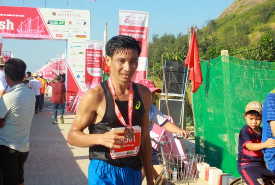 Sôi động Giải vô địch quốc gia Marathon và cự ly dài Báo Tiền Phong lần thứ 61 ảnh 7