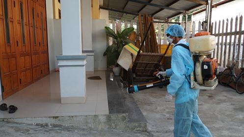 Quảng Ngãi: Phun tiêu độc khử trùng nơi bệnh nhân 419 sinh sống ảnh 3