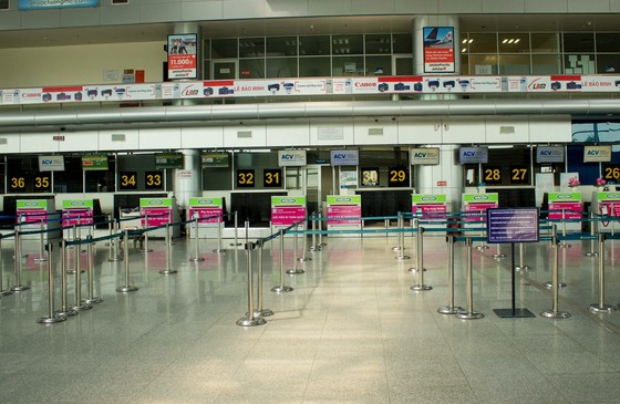 Quảng Nam đề nghị giảm tối đa hoặc tạm dừng hoạt động vận chuyển hành khách đi và đến sân bay Chu Lai ảnh 1