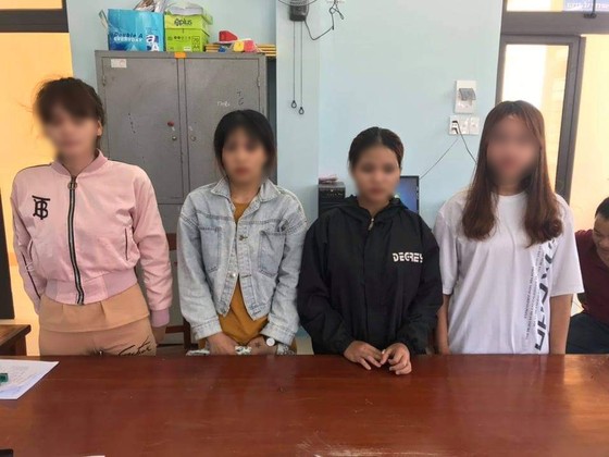 Giải cứu 8 cô gái bị đánh đập, ép bán dâm ảnh 1