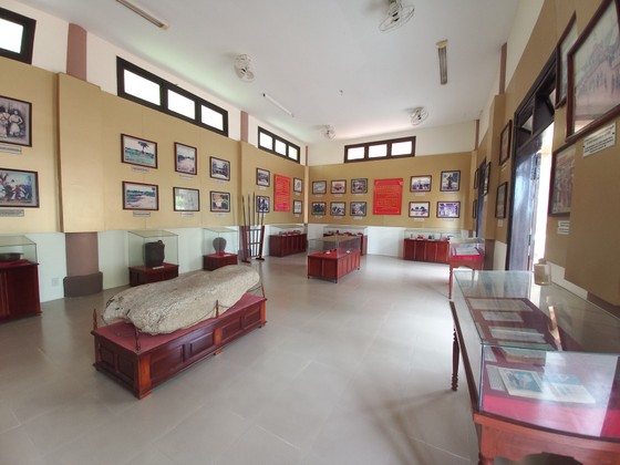 Quảng Ngãi: Tưởng niệm 158 năm ngày Anh hùng dân tộc Trương Định tuẫn tiết ảnh 8