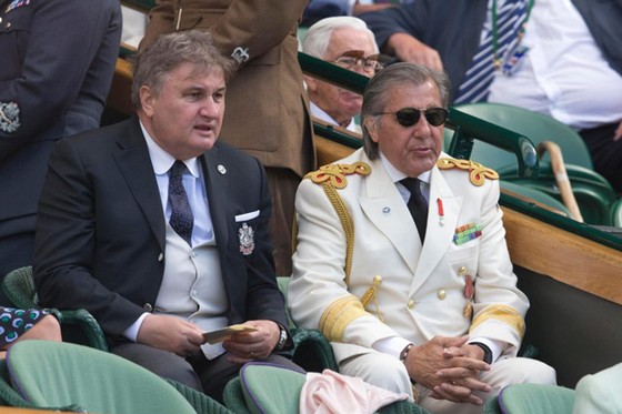 Ilie Nastase không được mời đến All England Club để tham dự Wimbledon ảnh 1