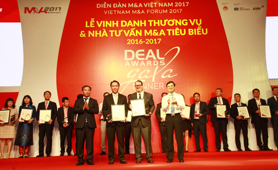 SonKim Land nhận giải thưởng Thương vụ Bất động sản tiêu biểu nhất Việt Nam 2016-2017 ảnh 1