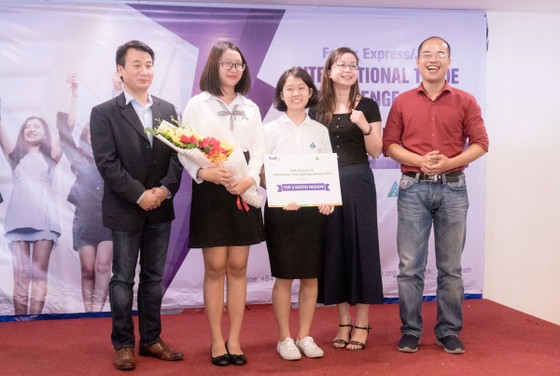 UK Academy đại diện Việt Nam tham dự vòng thi khu vực châu Á - Thái Bình Dương ITC 2018  ảnh 2