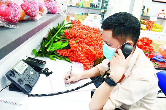 Hệ thống siêu thị Co.opmart, Co.opXtra giảm giá 3.400 mặt hàng nhu yếu phẩm mừng 30-4 ảnh 2