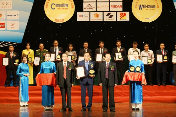 Công ty CP Nước giải khát Yến sào Khánh Hòa đạt nhiều danh hiệu, giải thưởng, chứng nhận uy tín trong tháng 9-2020 ảnh 1