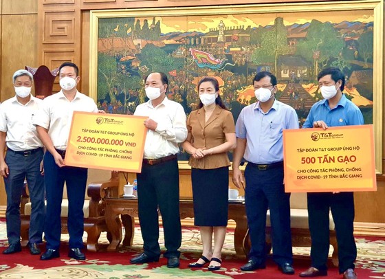 T&T Group và hệ sinh thái của bầu Hiển đóng góp gần 240 tỷ đồng phòng chống dịch Covid-19 ảnh 2